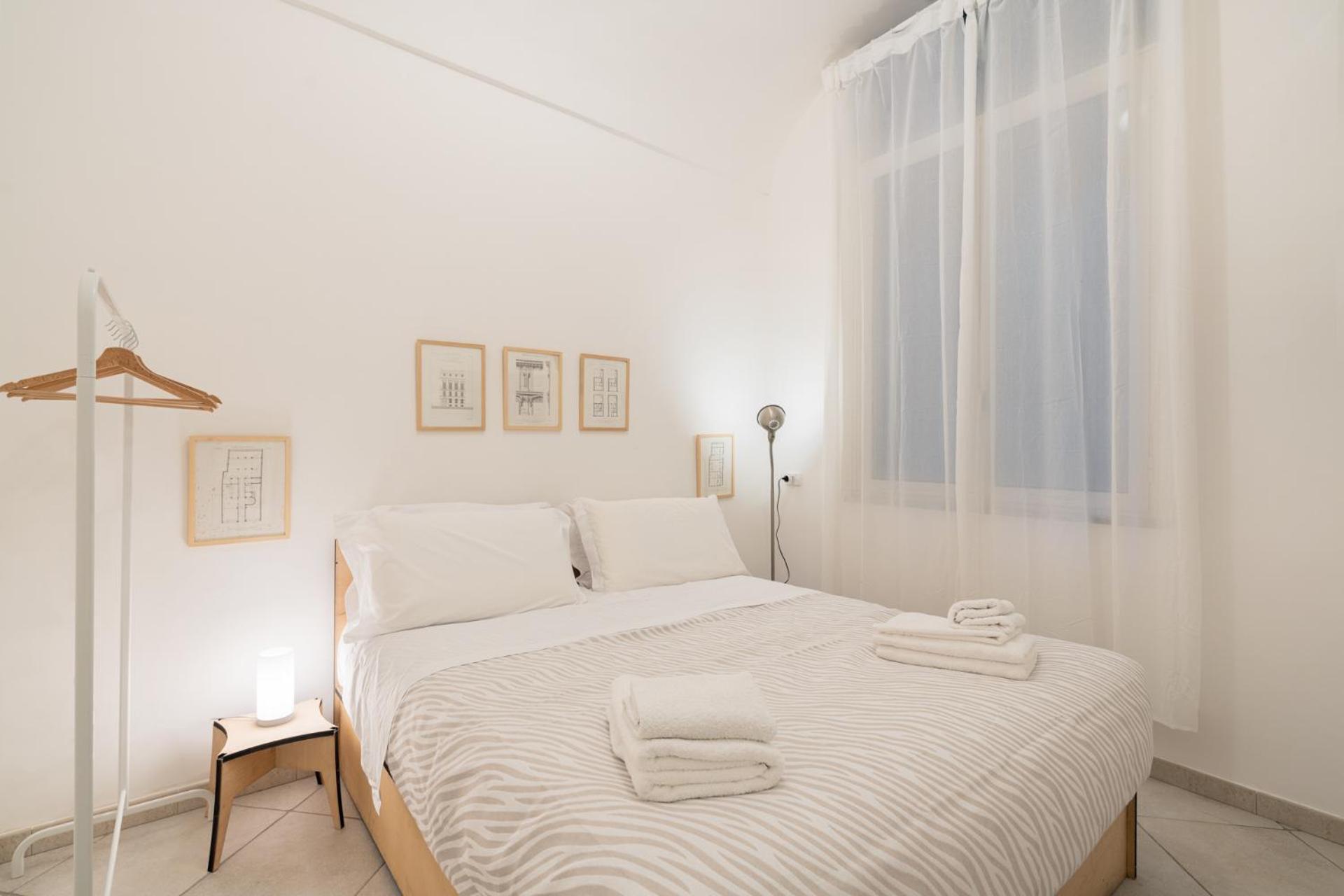 Apartment Salita Trinita Neapel